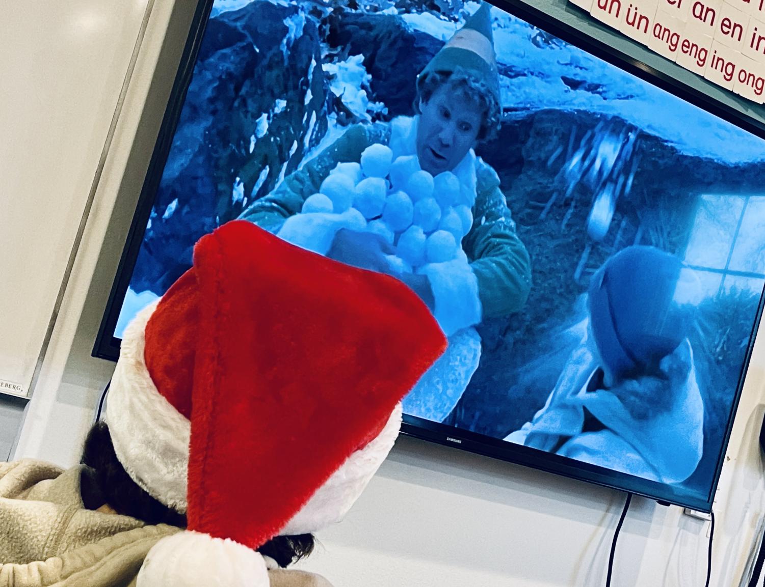 Top 10 Holiday Movies Grab The Remote CSD Spartan Media top-10-holiday-movies-grab-the-remote-csd-spartan-media