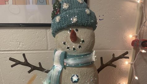 Yes, you can find snowmen and twinkle lights in CSD’s classrooms during the winter holidays.