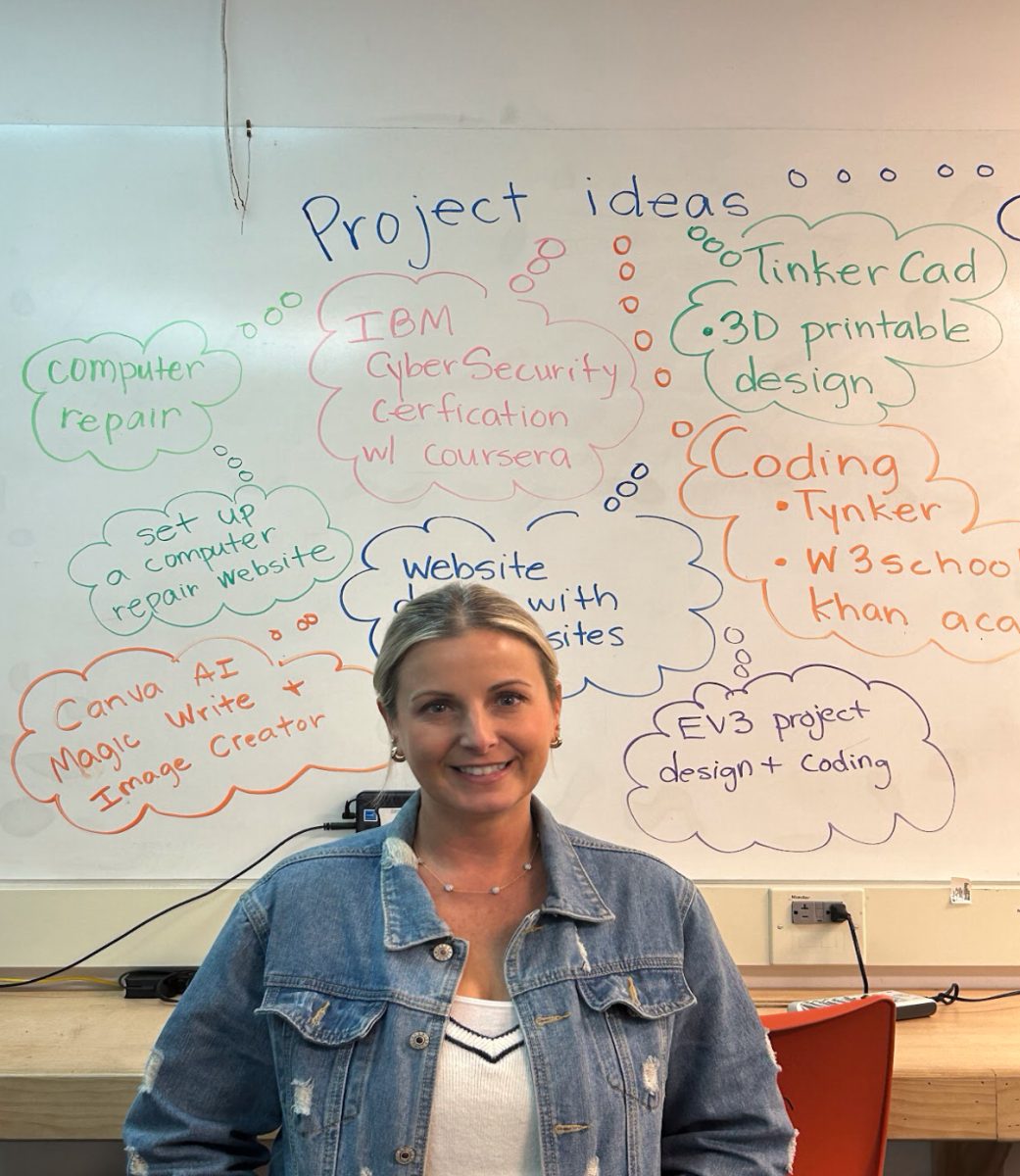 The whiteboard in CSD’s technology classroom overflows with ideas. As CSD’S new Instructional Facilitator, Lindsey In spends her days moving from classroom to classroom supporting teachers and helping to integrate educational technologies into curriculums.



